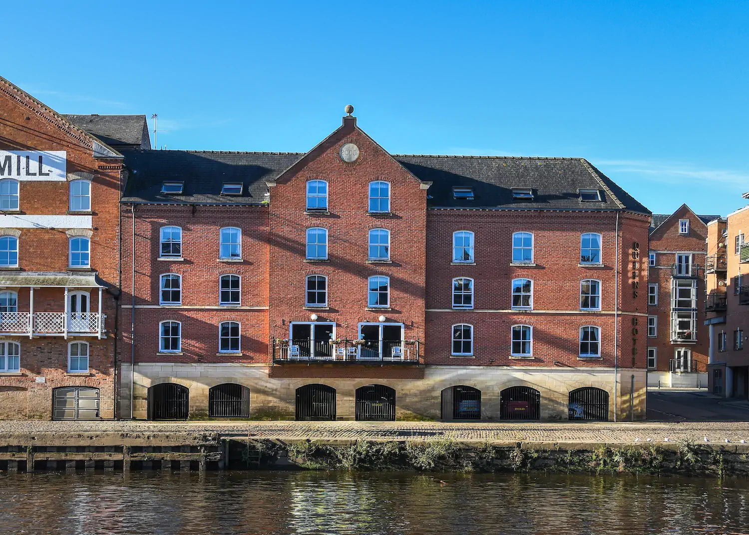 Queens Hotel York - Bedroom